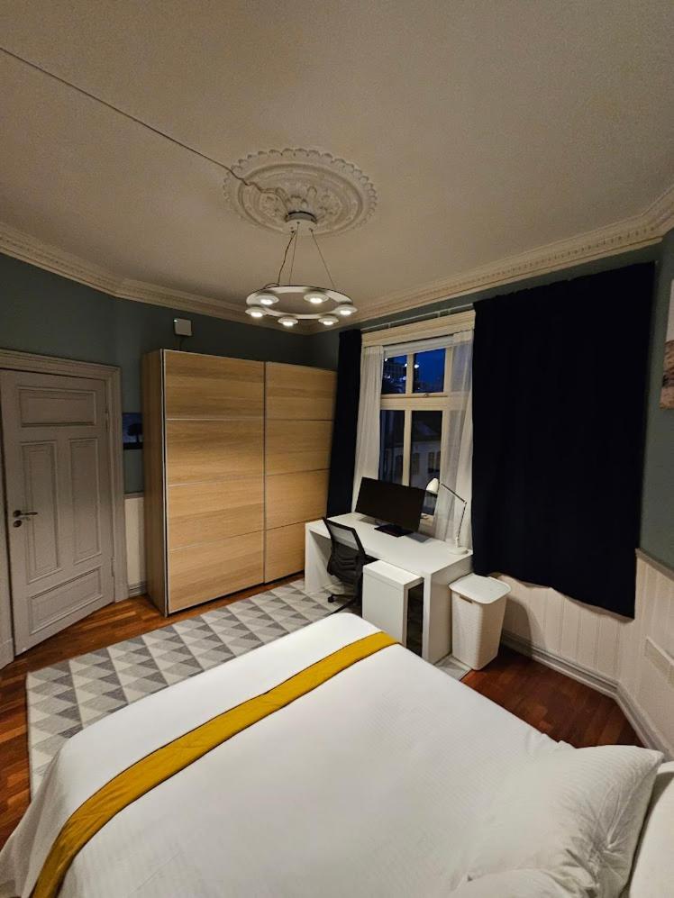 Xtremely Penthouse 2 Story, 3 Bdr Apartment, 104 M2 Leilighet *