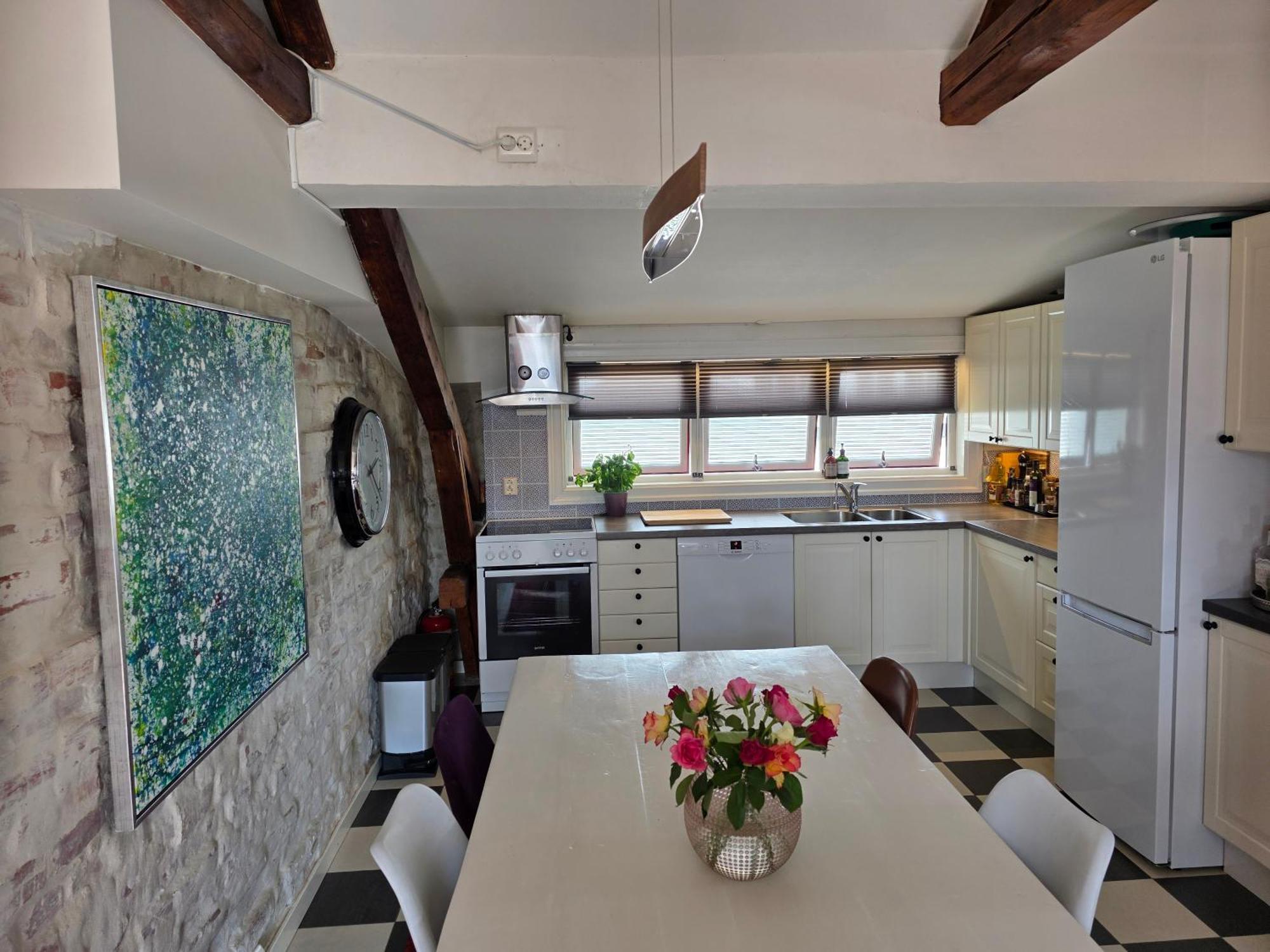 Xtremely Penthouse 2 Story, 3 Bdr Apartment, 104 M2 *